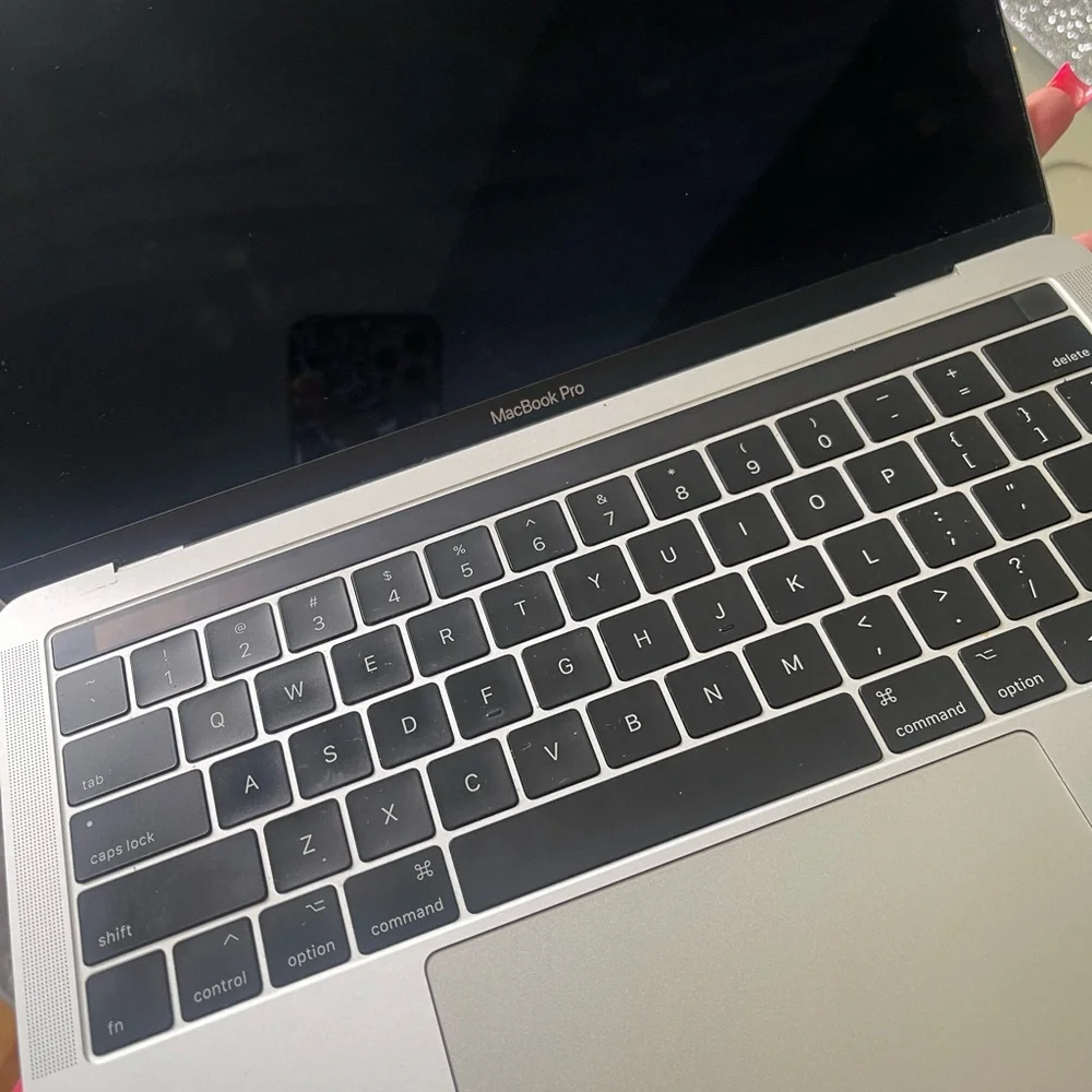 Apple Sleek Silver MacBook Pro